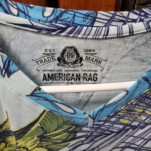 American Rag V-neck Floral S/S Shirt large - Picture 2 of 2